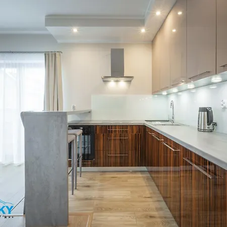 Bluesky - Pusta, Balkon, Spokojna Okolica, Blisko Szlakow I Wyciagow, Parking Podziemny Apartment *
