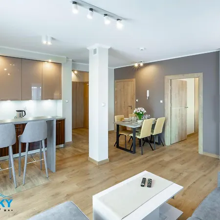 Apartment Bluesky - Pusta, Balkon, Spokojna Okolica, Blisko Szlakow I Wyciagow, Parking Podziemny *