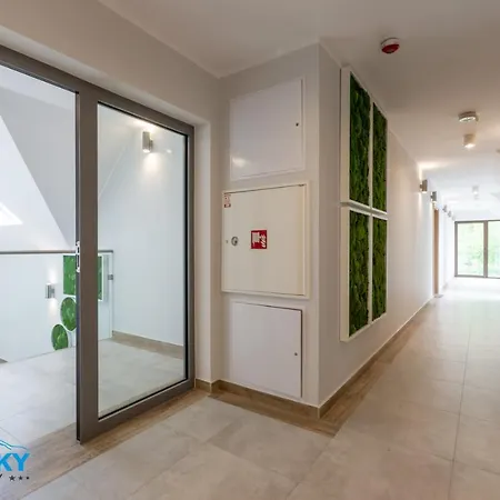 Apartmán Bluesky - Pusta 8 - Nowoczesne Z Parkingiem Podziemnym Blisko Szlakow I Wyciagow Karpacz