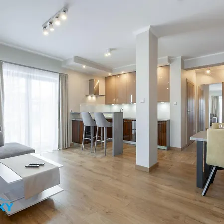 Bluesky - Pusta 8 - Nowoczesne Z Parkingiem Podziemnym Blisko Szlakow I Wyciagow Apartmán *