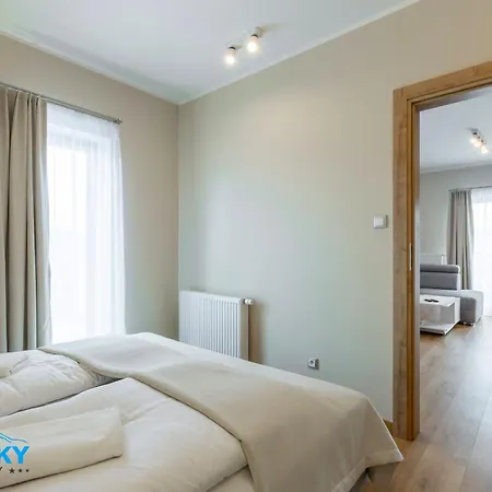 Apartamento Apartamenty BlueSky - Pusta 8 - Nowoczesne apartamenty z parkingiem podziemnym blisko szlaków i wyciągów *
